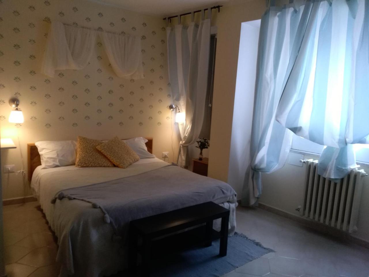Hotel La Congiura Dei Baroni Teggiano ภายนอก รูปภาพ
